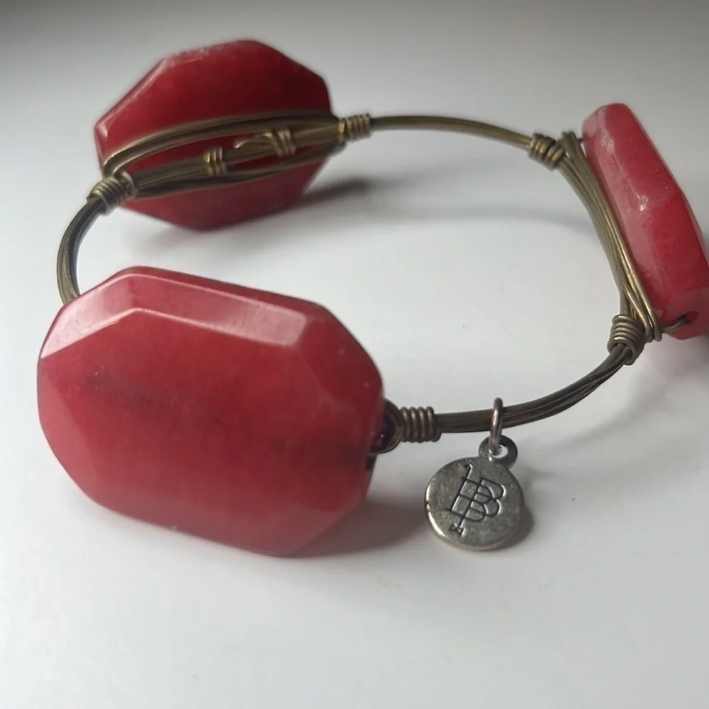 𝅺BOURBON and Bowties Dusty Rose Bangle